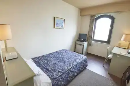 Hotel - 47