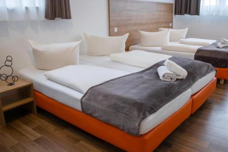 Orange und - 27