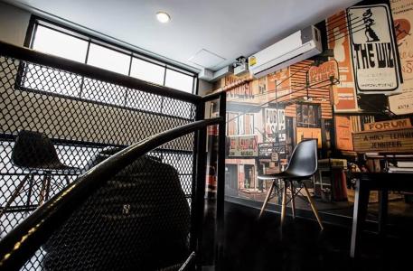 Jellybean The Blocks Hostel Sukhumvit 10 - 11