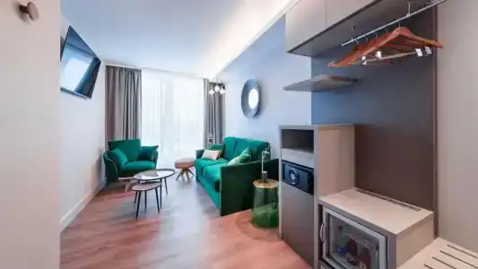 voco Strasbourg Centre - The Garden, an IHG - 80