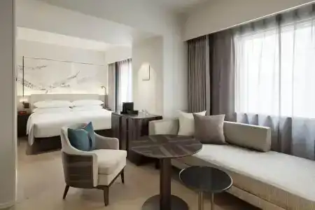 Courtyard by Marriott Tokyo Ginza - 13