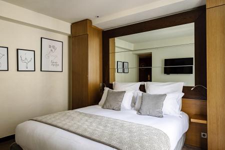 Holiday Inn Paris ElyséEs, An Ihg - 1