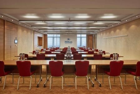 Hilton Frankfurt Airport - 15