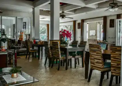 Nirundorn Resort Chaam - 17