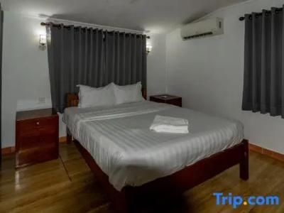 Samathi Lake Resort - 38