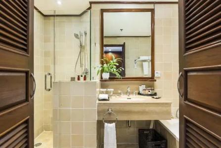 Chatrium Royal Lake Yangon - 40