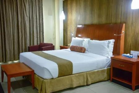 Harbour View Suites - 96