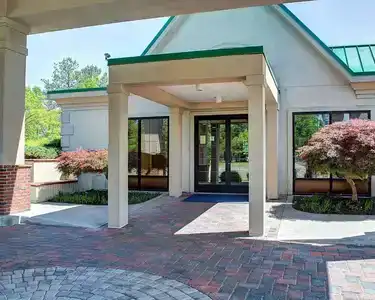Quality Inn North - 15