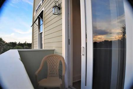 30-A Inn & Suites - 115