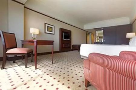 Le Meridien - 103