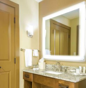 Homewood Suites by Hilton - 7