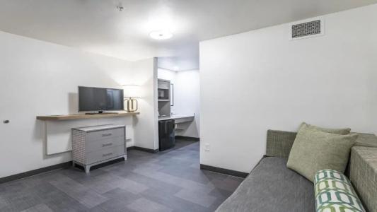 Holiday Inn, An Ihg - 143