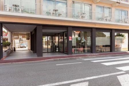 Hôtel Le Nautic - 0