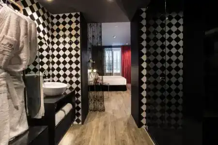 Axel Madrid - Adults Only - 44