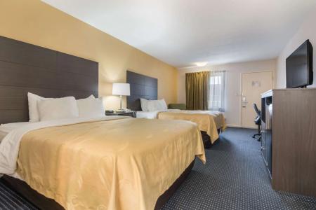 Quality Inn Little Creek - 46