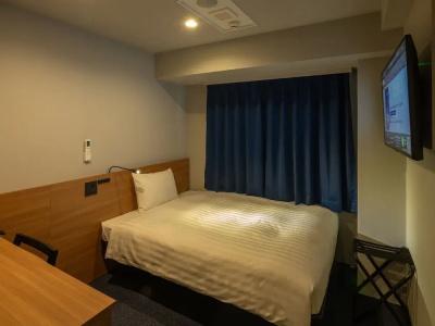 Toyoko Inn - 112