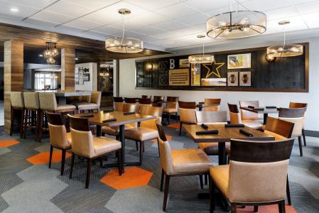 Four Points by Sheraton - 23