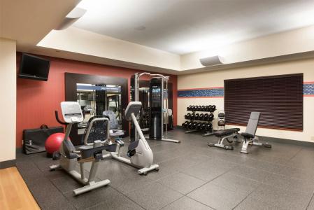 Hampton Inn - Hills - 18
