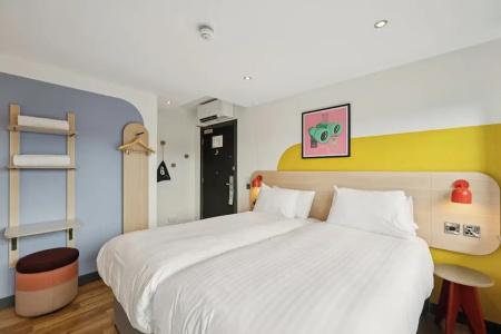 Haymarket Hub - 77
