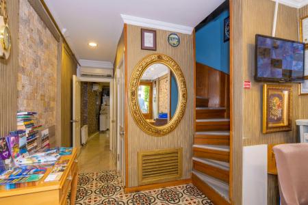 Walnut Shell & Spa - 8