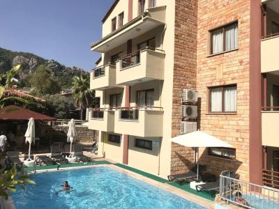 Gözdem Apart - 9