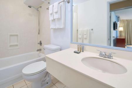 Ewa Waikiki - 8