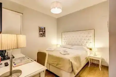 Gravina Suite Frattina - 82