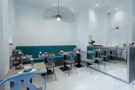 Hôtel Simone Cannes Centre - 12