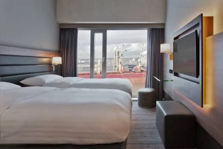 Moxy Amsterdam Houthavens - 17