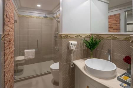 Kingston Suites Bangkok - Sha Extra Plus - 14