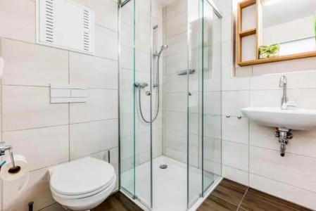 LA serviced - 14