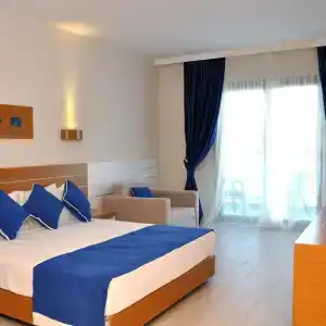Jasmin Beach - 38