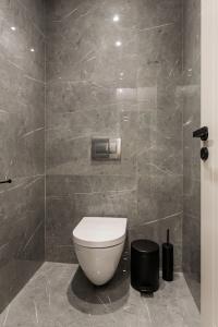 Step One | Luxury Suites right in the heart of Acropolis next to metro station - 37