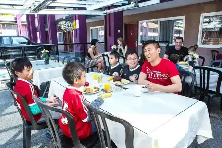 North Vancouver - 10