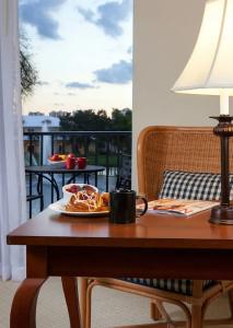 Inn at Pelican Bay - 66