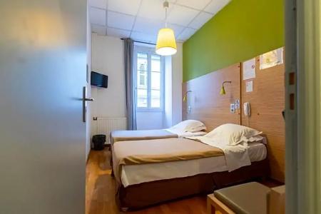 Hôtel Edmond Rostand - 29