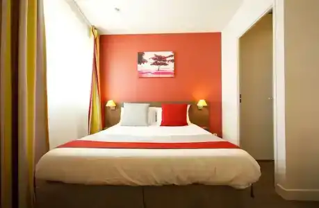 Appart-Hôtel Mer & Golf City Perpignan Centre - 97