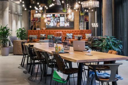 Moxy Duesseldorf South - 16