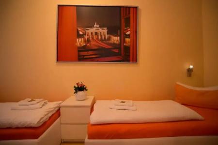 City Guesthouse Pension Berlin - 12