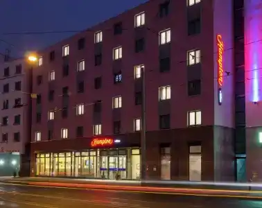 Hampton by Hilton Nürnberg City Center - 24
