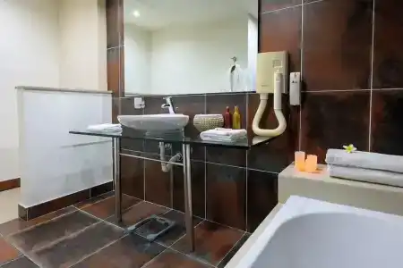 Angela Suites Boutique - 57