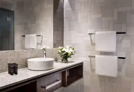 Rydges Latimer - 140