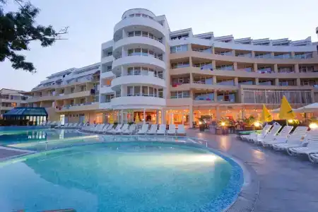 Sun Palace - 24