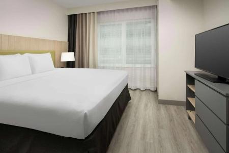 Country Inn & Suites by Radisson, Seattle-Tacoma International Airport, WA - 26