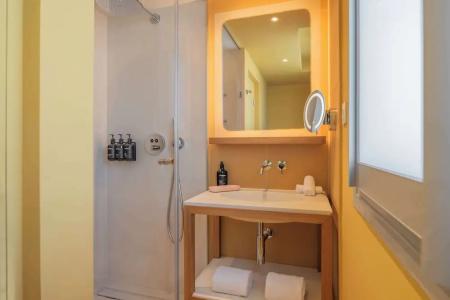 Radisson Blu 1835, Cannes - 46