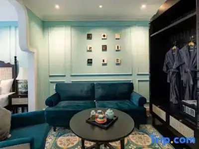 The Now Boutique - 43