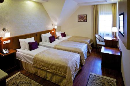 Gold Budapest - 25