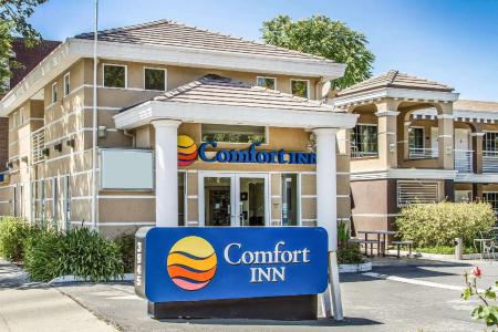 Stanford Motor Inn - 19