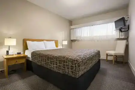 The Old Woolstore Apartment - 6