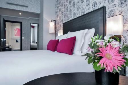 Maison Astor Paris, Curio Collection by Hilton - 43